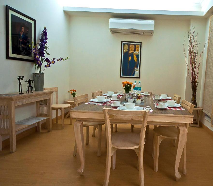 Bed & Breakfast Colonel's Retreat At The Airport Delhi (National Capital Territory of India)